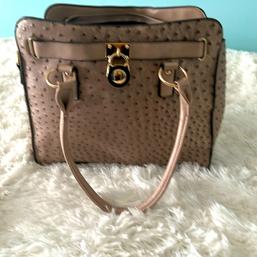 Purse light color stone, beige